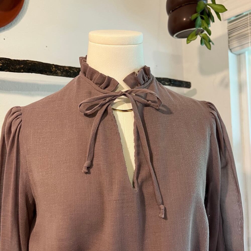 Vintage Lavender Purple Soft Lightweight Bow Tie Blouse Size Medium